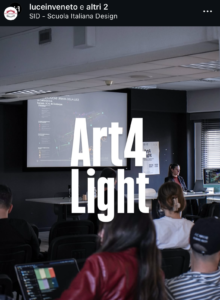 Evento Art4Light – Creative Collaboration in Lighting Design con esperti del settore, designer e partecipanti in un confronto su creatività e illuminazione.